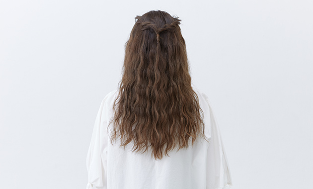 Wavy style from behind 