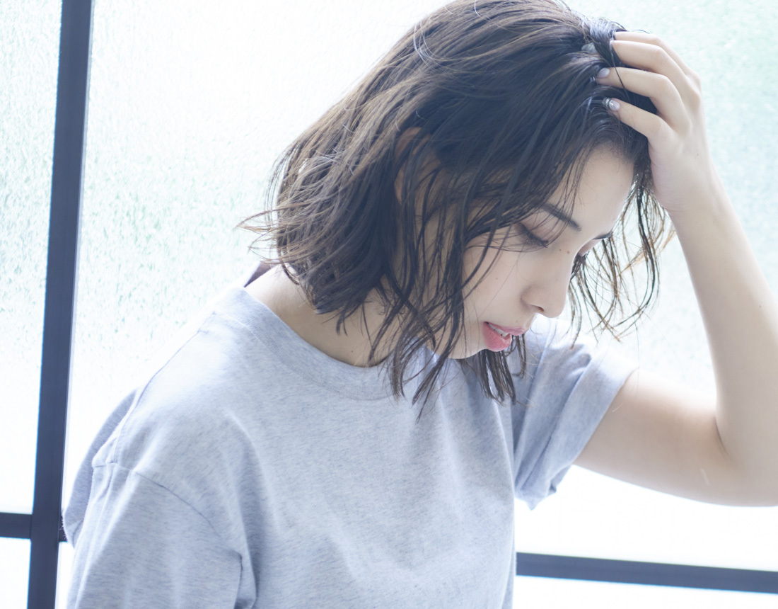 ヘアアイロンで傷めないために。ダメージを軽くする4つの方法