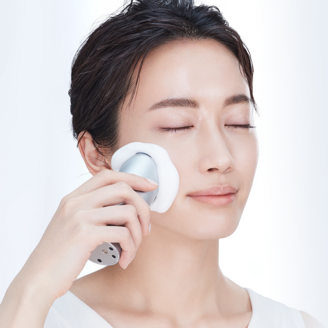 【SALONIA監修】洗顔ブラシは効果があるの？ 正しい使い方を紹介